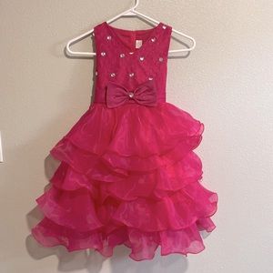 Girls ruffled dress